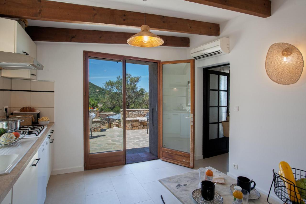 Villa Bodri, Maison En Pierre Avec Vue Mer Et Piscine Chauffee LʼÎle-Rousse 外观 照片
